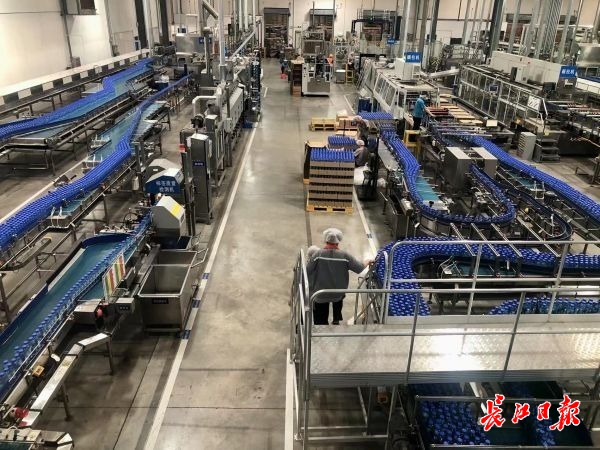 beat365中国饮料行业首个5G智慧工厂在武汉
