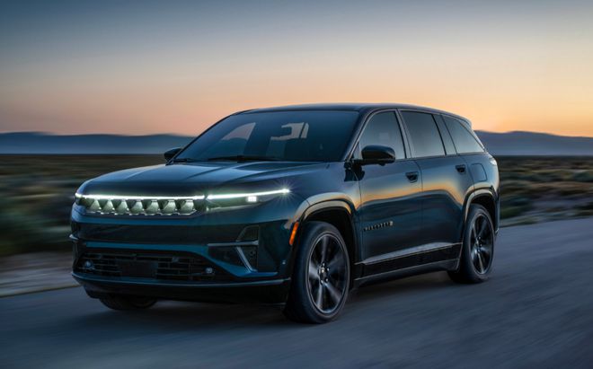 beat365海外评测Jeep大切诺基：和品牌一样都被搞砸了｜驾仕阅读(图5)