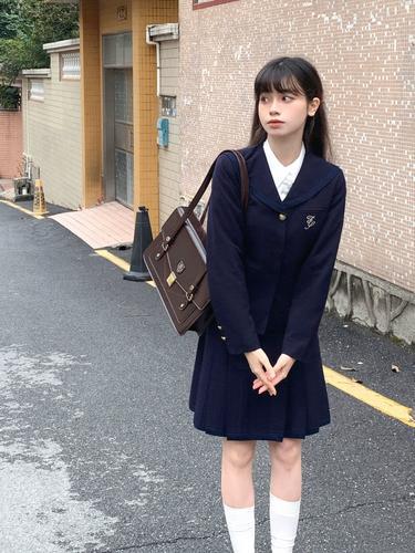 beat365钢铁价格暴涨日本各地“井盖”频繁被盗！曾有议员偷井盖被抓(图14)